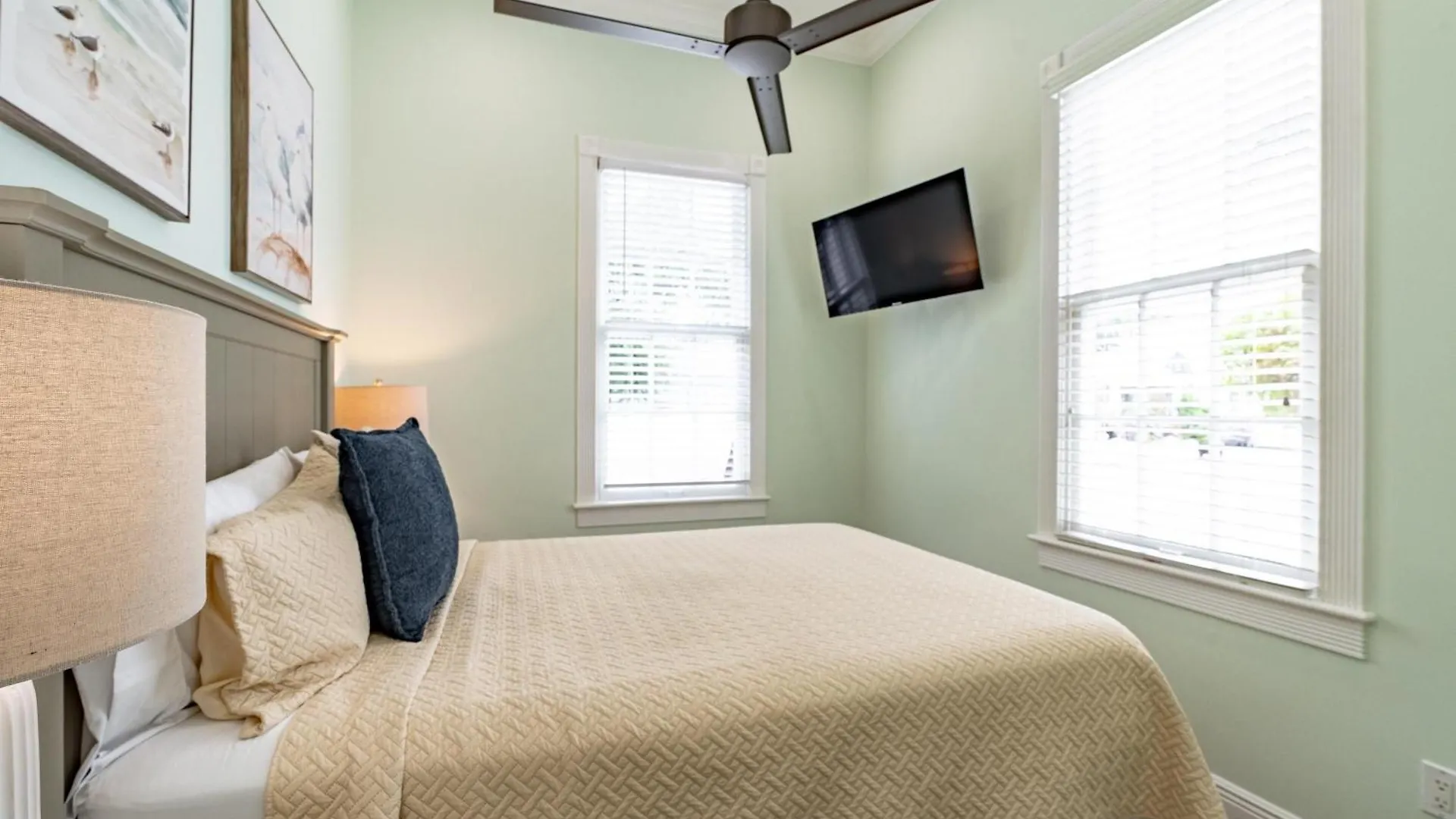 Alligator Reef Light Suite Key West United States