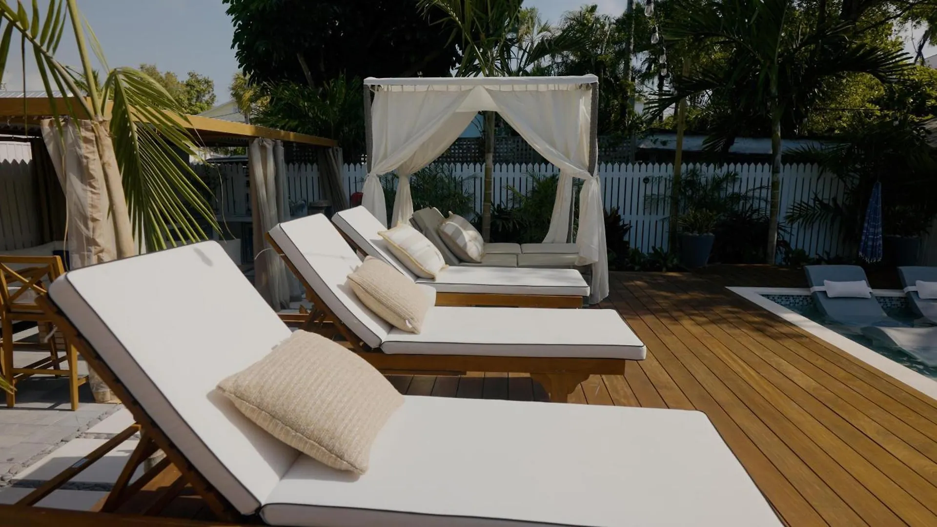 Alligator Reef Light Suite Key West Holiday home